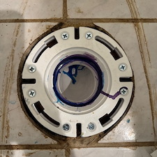 Toilet-Reset-and-Reseal-in-Darien-IL 4